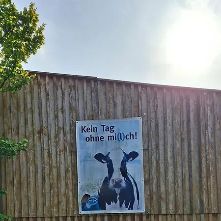 Semesterbostad Haus Rottkaeppchen *
