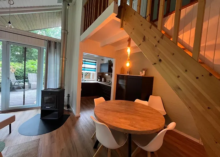 Haus Rottkaeppchen 度假居 *